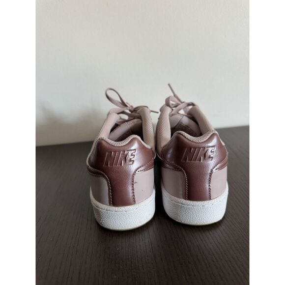 Women’s Nike 11 Court Royale Smokey Mauve Blush Shoes 749867 600 Sneakers - Picture 4 of 5